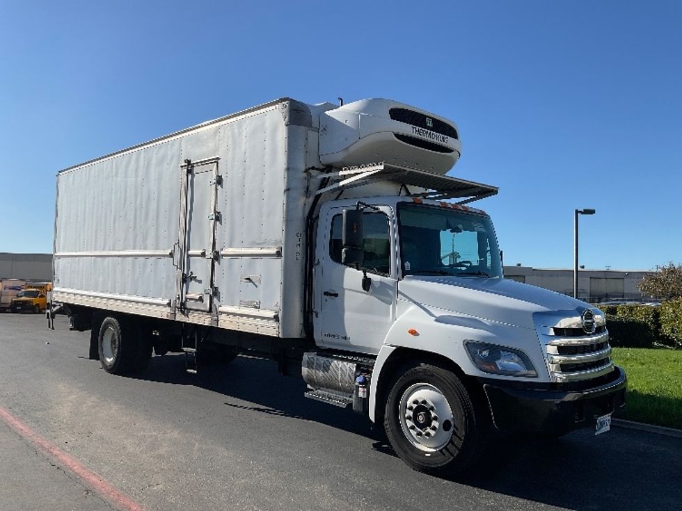 Refrigerated Truck-Light and Medium Duty Trucks-Hino-2020-268-Santa Ana-CA-211,947\n\t\tmiles-$ 58,250 - Image 1