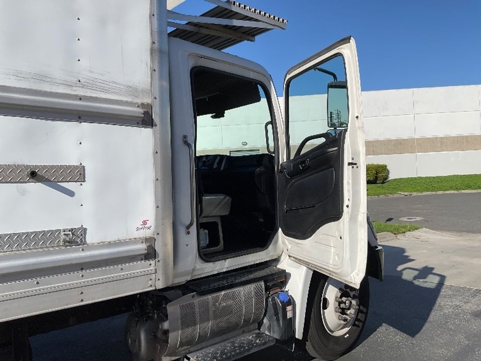 Refrigerated Truck-Light and Medium Duty Trucks-Hino-2020-268-Santa Ana-CA-211,947\n\t\tmiles-$ 58,250 - Image 20