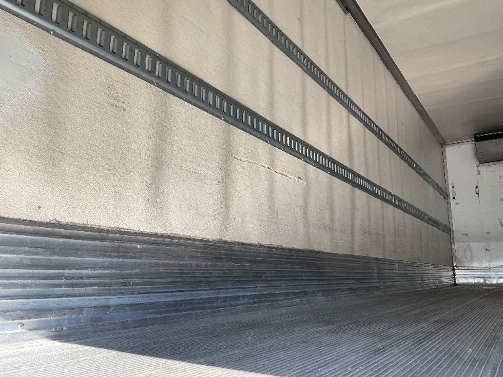 Refrigerated Truck-Light and Medium Duty Trucks-Hino-2020-268-Santa Ana-CA-211,947\n\t\tmiles-$ 58,250 - Image 28