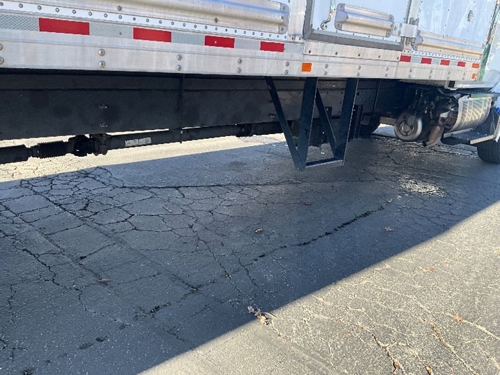 Refrigerated Truck-Light and Medium Duty Trucks-Hino-2020-268-Santa Clara-CA-171,449\n\t\tmiles-$ 61,750 - Image 14