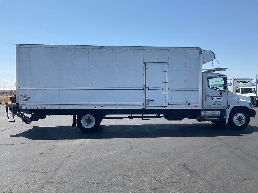 Refrigerated Truck-Light and Medium Duty Trucks-Hino-2020-268-Tempe-AZ-158,000\n\t\tmiles-$ 63,500 - Image 15