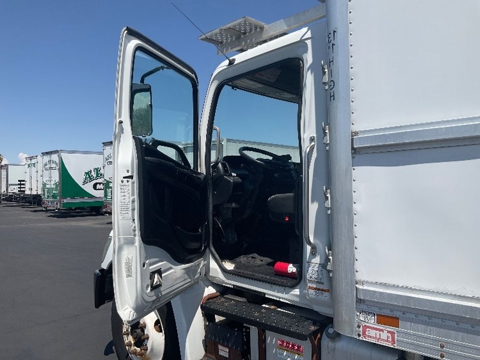 Refrigerated Truck-Light and Medium Duty Trucks-Hino-2020-268-Tempe-AZ-158,000\n\t\tmiles-$ 63,500 - Image 16