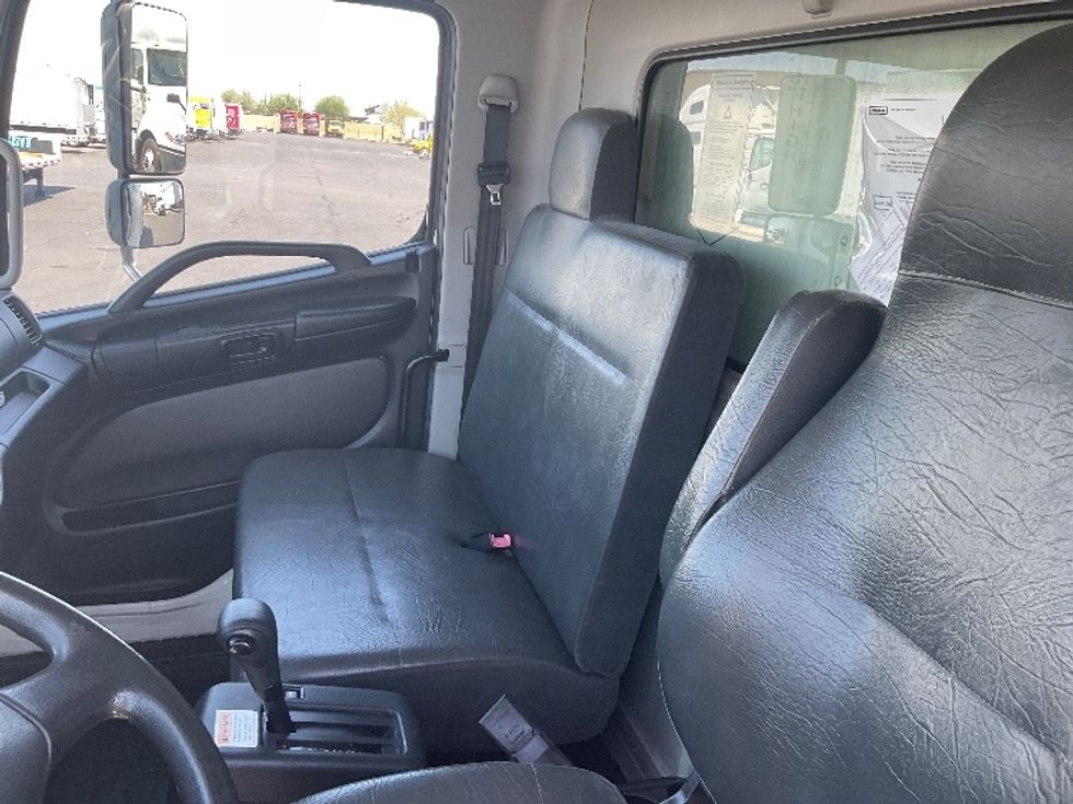 Refrigerated Truck-Light and Medium Duty Trucks-Hino-2020-268-Tempe-AZ-158,000\n\t\tmiles-$ 63,500 - Image 17
