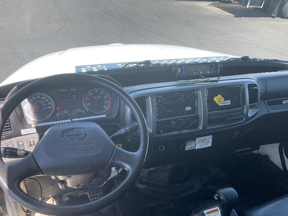 Refrigerated Truck-Light and Medium Duty Trucks-Hino-2020-268-Tempe-AZ-158,000\n\t\tmiles-$ 63,500 - Image 18