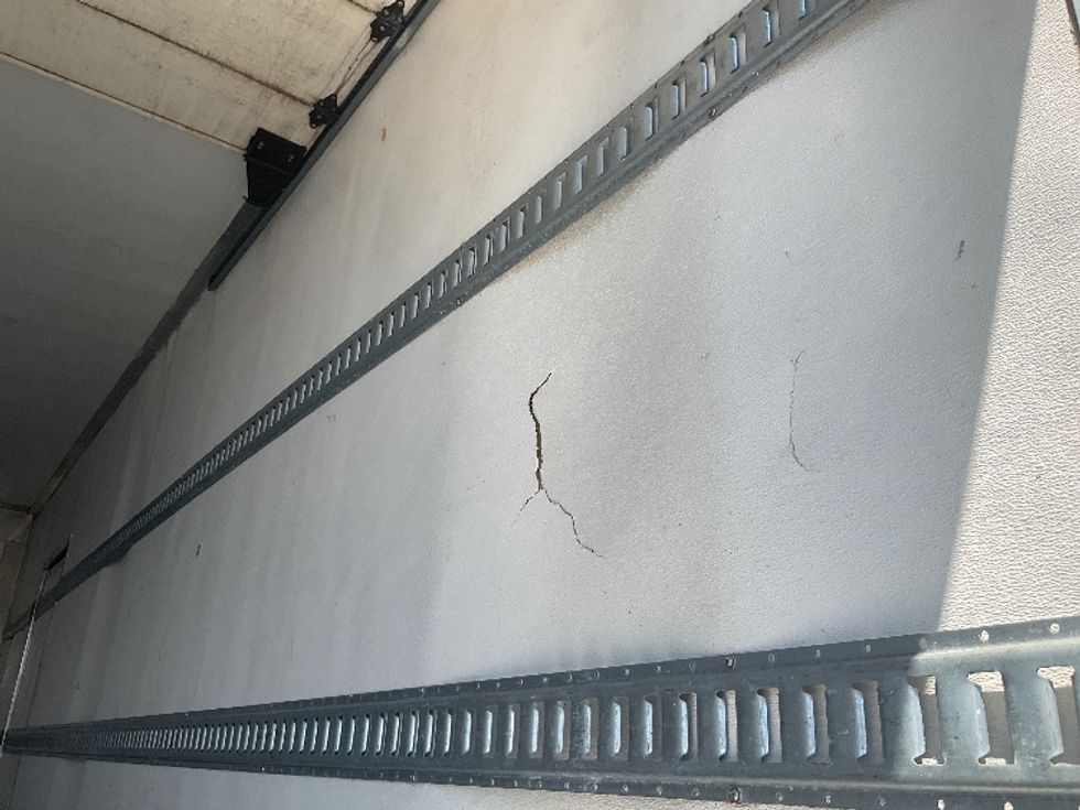 Refrigerated Truck-Light and Medium Duty Trucks-Hino-2020-268-Tempe-AZ-158,000\n\t\tmiles-$ 63,500 - Image 25