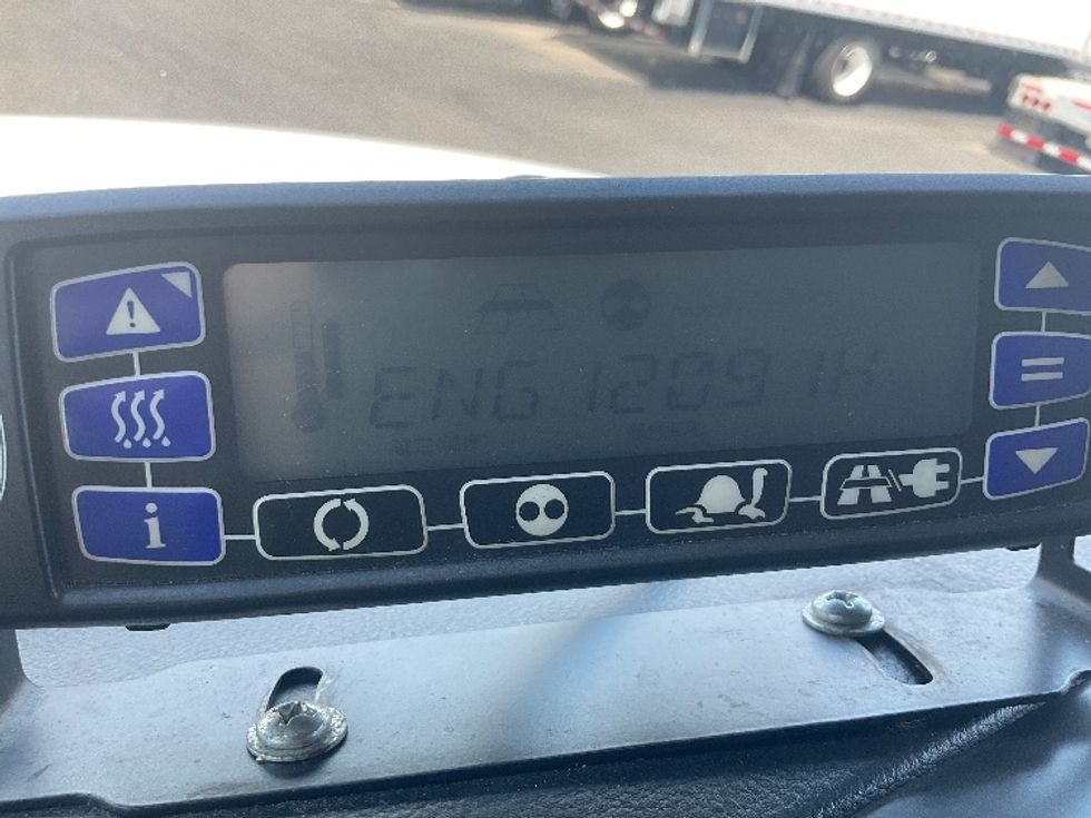 Refrigerated Truck-Light and Medium Duty Trucks-Hino-2020-268-Tempe-AZ-158,000\n\t\tmiles-$ 63,500 - Image 28