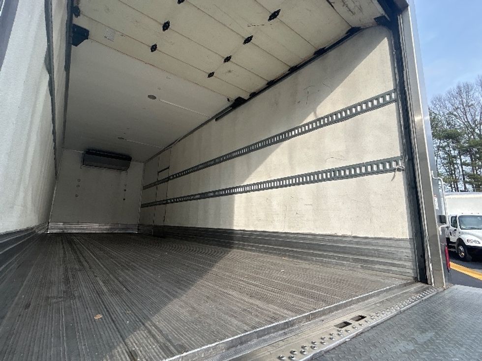 Refrigerated Truck-Light and Medium Duty Trucks-Hino-2020-268-Torrance-CA-136,066\n\t\tmiles-$ 68,500 - Image 12