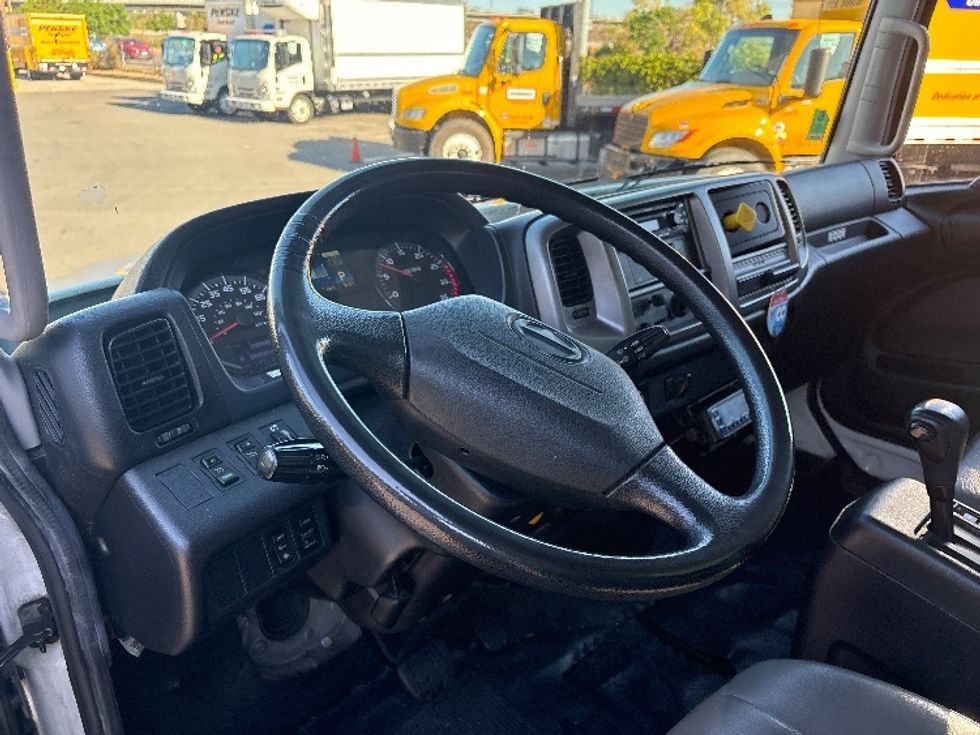 Refrigerated Truck-Light and Medium Duty Trucks-Hino-2020-268-Torrance-CA-144,235\n\t\tmiles-$ 70,500 - Image 16