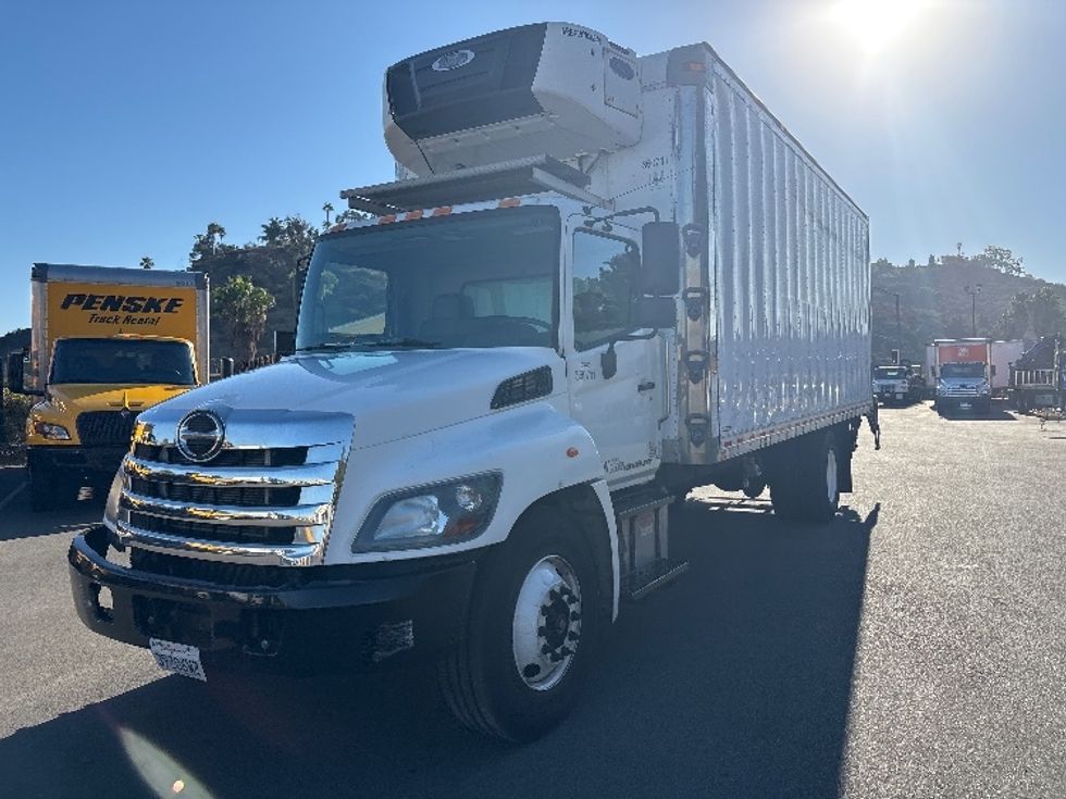 Refrigerated Truck-Light and Medium Duty Trucks-Hino-2020-268-Torrance-CA-144,235\n\t\tmiles-$ 70,500 - Image 3