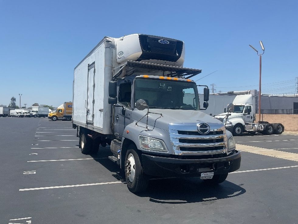 Refrigerated Truck-Light and Medium Duty Trucks-Hino-2020-268-Torrance-CA-179,613\n\t\tmiles-$ 51,500 - Image 1
