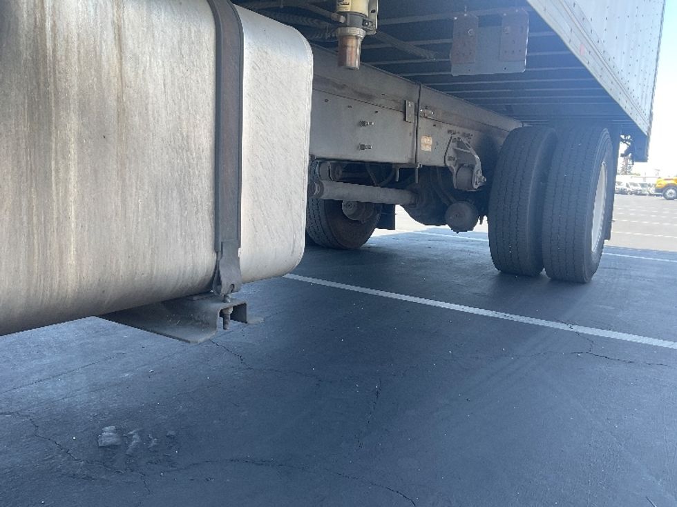 Refrigerated Truck-Light and Medium Duty Trucks-Hino-2020-268-Torrance-CA-179,613\n\t\tmiles-$ 51,500 - Image 5