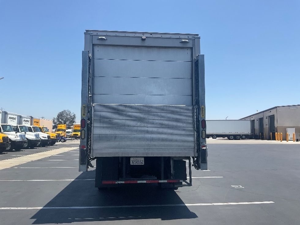 Refrigerated Truck-Light and Medium Duty Trucks-Hino-2020-268-Torrance-CA-179,613\n\t\tmiles-$ 51,500 - Image 7