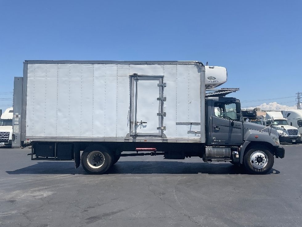 Refrigerated Truck-Light and Medium Duty Trucks-Hino-2020-268-Torrance-CA-200,752\n\t\tmiles-$ 48,250 - Image 15