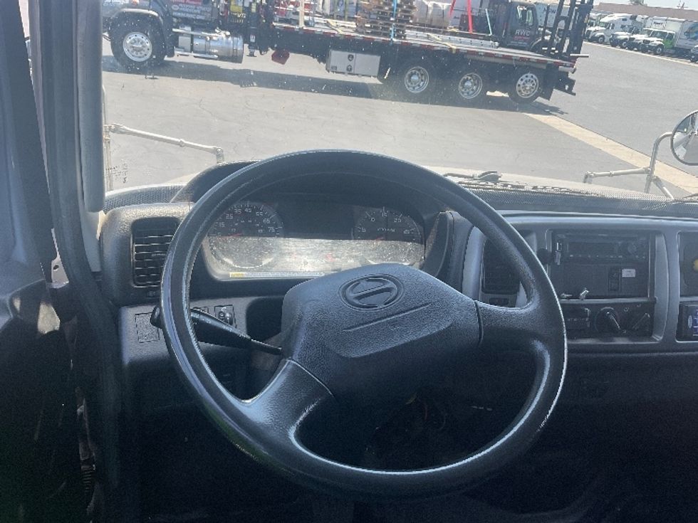 Refrigerated Truck-Light and Medium Duty Trucks-Hino-2020-268-Torrance-CA-200,752\n\t\tmiles-$ 48,250 - Image 18