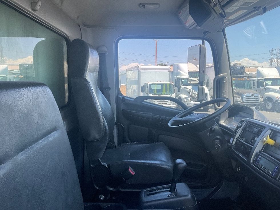 Refrigerated Truck-Light and Medium Duty Trucks-Hino-2020-268-Torrance-CA-200,752\n\t\tmiles-$ 48,250 - Image 22
