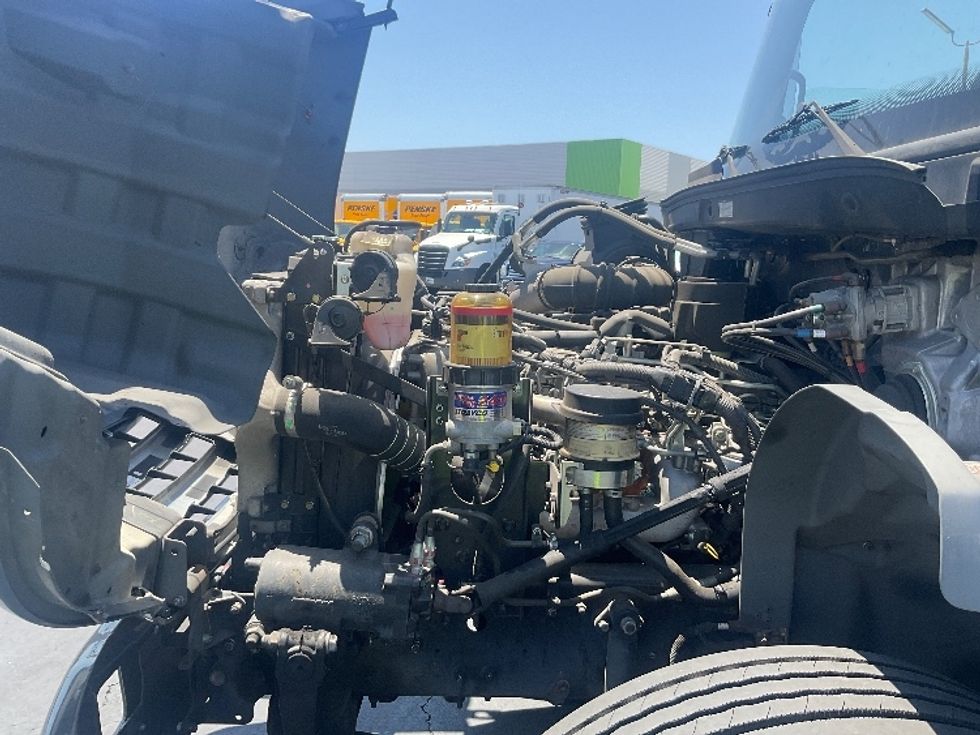 Refrigerated Truck-Light and Medium Duty Trucks-Hino-2020-268-Torrance-CA-200,752\n\t\tmiles-$ 48,250 - Image 24