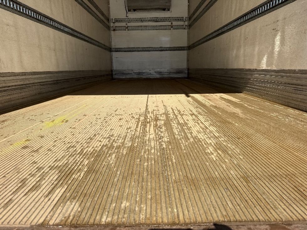 Refrigerated Truck-Light and Medium Duty Trucks-Hino-2020-268-Torrance-CA-405,871\n\t\tmiles-$ 23,000 - Image 10