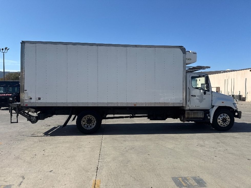 Refrigerated Truck-Light and Medium Duty Trucks-Hino-2020-268-Torrance-CA-405,871\n\t\tmiles-$ 23,000 - Image 15