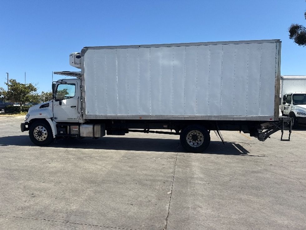 Refrigerated Truck-Light and Medium Duty Trucks-Hino-2020-268-Torrance-CA-405,871\n\t\tmiles-$ 23,000 - Image 4