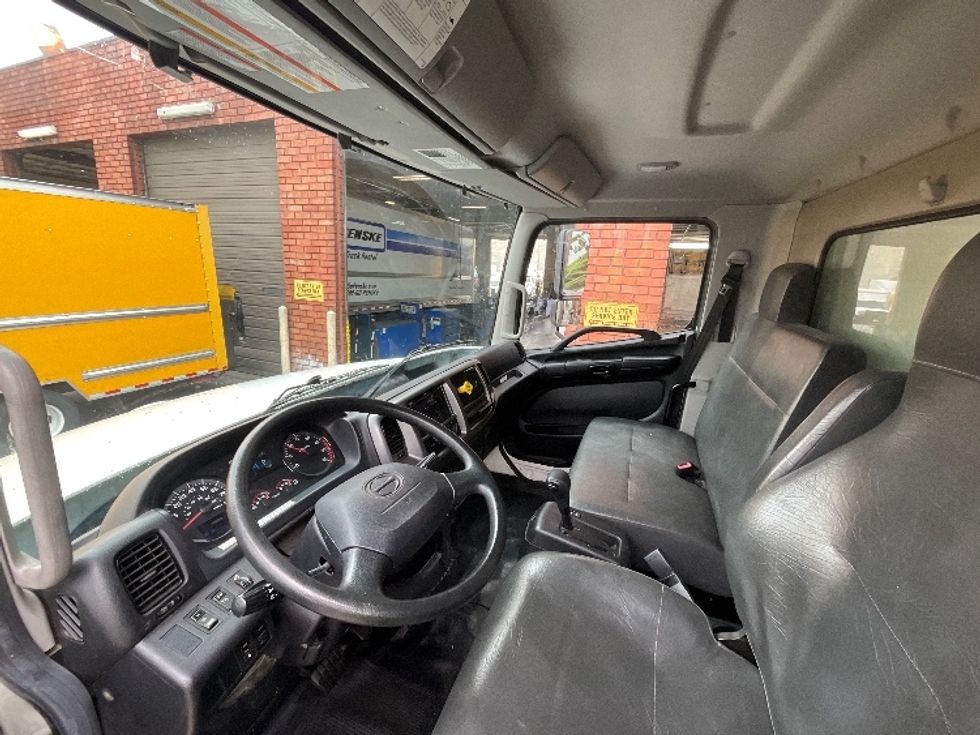Refrigerated Truck-Light and Medium Duty Trucks-Hino-2020-268-Torrance-CA-43,318\n\t\tmiles-$ 64,500 - Image 17