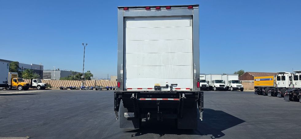Refrigerated Truck-Light and Medium Duty Trucks-Hino-2020-268-Torrance-CA-75,435\n\t\tmiles-$ 61,000 - Image 7