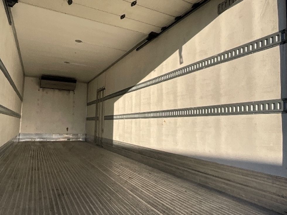 Refrigerated Truck-Light and Medium Duty Trucks-Hino-2020-268-West Sacramento-CA-165,280\n\t\tmiles-$ 63,750 - Image 12