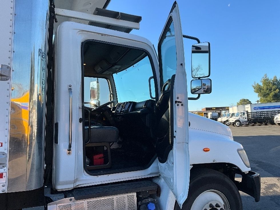 Refrigerated Truck-Light and Medium Duty Trucks-Hino-2020-268-West Sacramento-CA-165,280\n\t\tmiles-$ 63,750 - Image 20