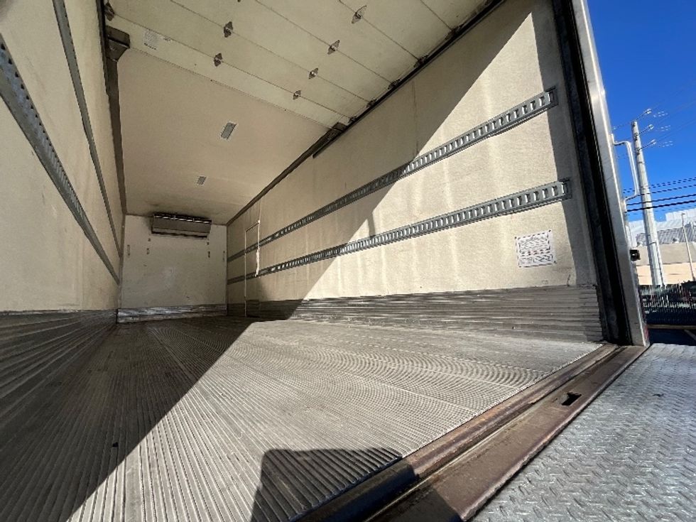 Refrigerated Truck-Light and Medium Duty Trucks-Hino-2020-268-West Sacramento-CA-174,451\n\t\tmiles-$ 64,500 - Image 12