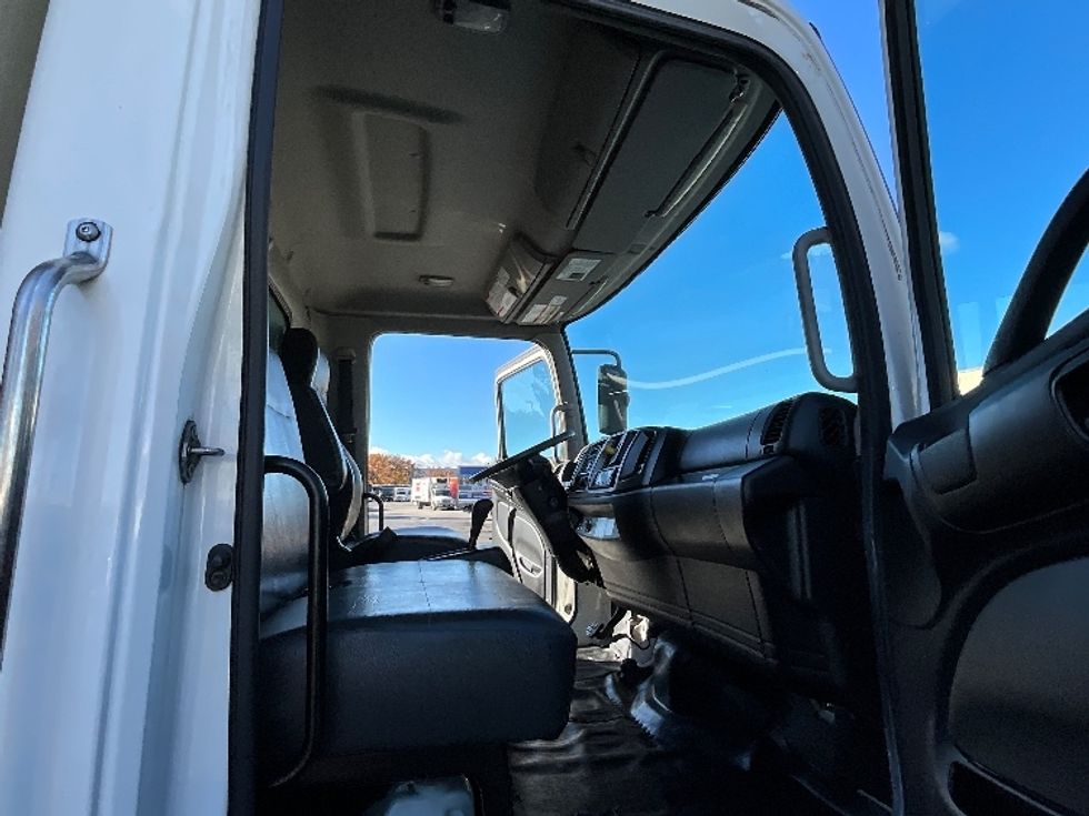 Refrigerated Truck-Light and Medium Duty Trucks-Hino-2020-268-West Sacramento-CA-174,451\n\t\tmiles-$ 64,500 - Image 22