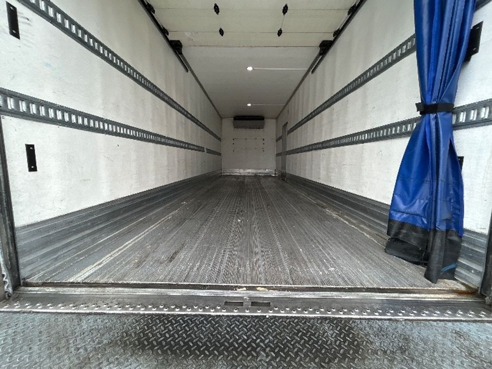Refrigerated Truck-Light and Medium Duty Trucks-Hino-2020-268-West Sacramento-CA-180,155\n\t\tmiles-$ 63,000 - Image 10