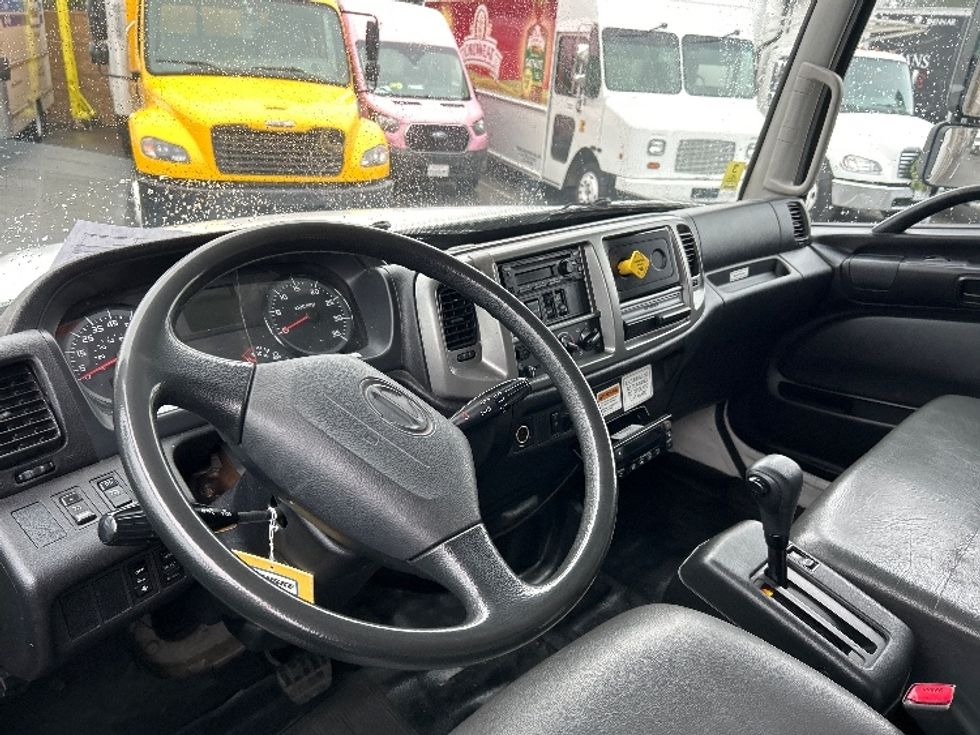 Refrigerated Truck-Light and Medium Duty Trucks-Hino-2020-268-West Sacramento-CA-180,155\n\t\tmiles-$ 63,000 - Image 17