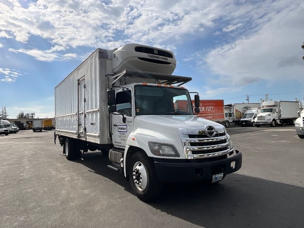 Refrigerated Truck-Light and Medium Duty Trucks-Hino-2020-268-West Sacramento-CA-249,088\n\t\tmiles-$ 51,750 - Image 1