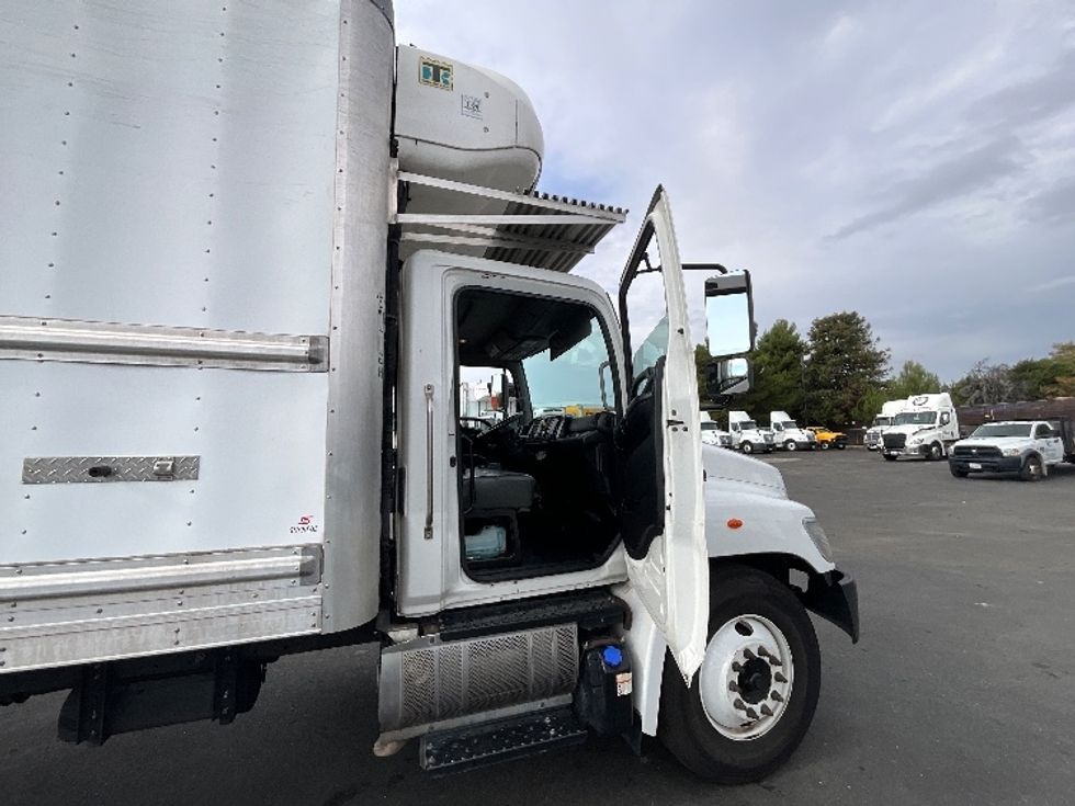 Refrigerated Truck-Light and Medium Duty Trucks-Hino-2020-268-West Sacramento-CA-249,088\n\t\tmiles-$ 51,750 - Image 16