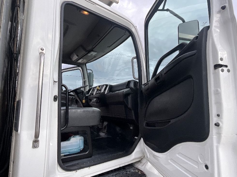 Refrigerated Truck-Light and Medium Duty Trucks-Hino-2020-268-West Valley City-UT-148,680\n\t\tmiles-$ 66,500 - Image 20