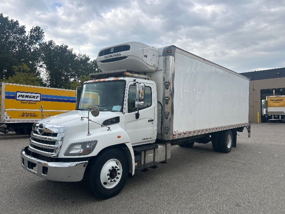 Refrigerated Truck-Light and Medium Duty Trucks-Hino-2020-338-Abbotsford-BC-282,109\n\t\tkm-$ 76,000 - Image 3