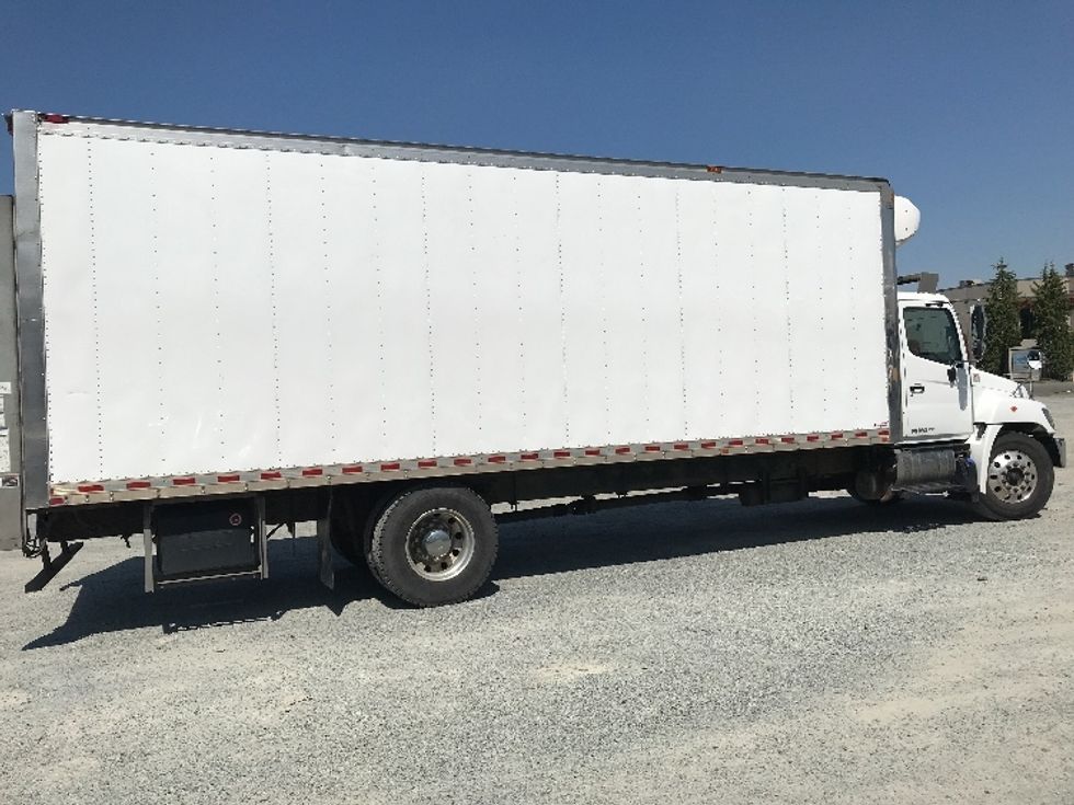Refrigerated Truck-Light and Medium Duty Trucks-Hino-2020-338-Abbotsford-BC-314,545\n\t\tkm-$ 74,500 - Image 15