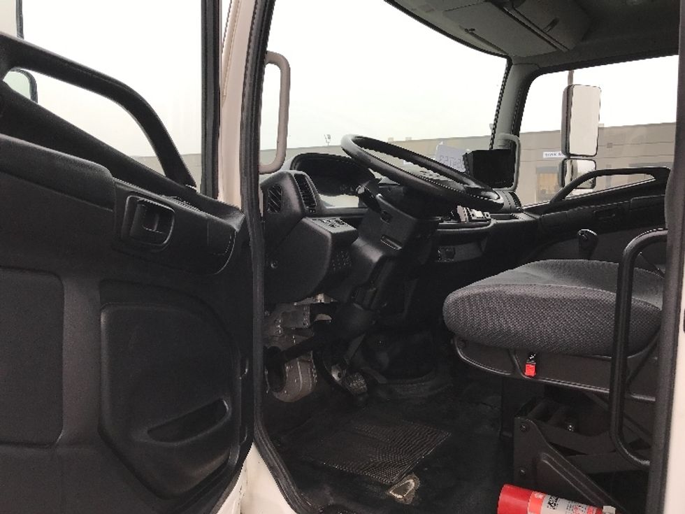 Refrigerated Truck-Light and Medium Duty Trucks-Hino-2020-338-Abbotsford-BC-362,703\n\t\tkm-$ 65,000 - Image 16