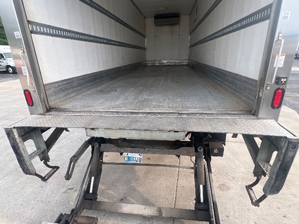 Refrigerated Truck-Light and Medium Duty Trucks-Hino-2020-338-Akron-OH-219,361\n\t\tmiles-$ 43,500 - Image 10