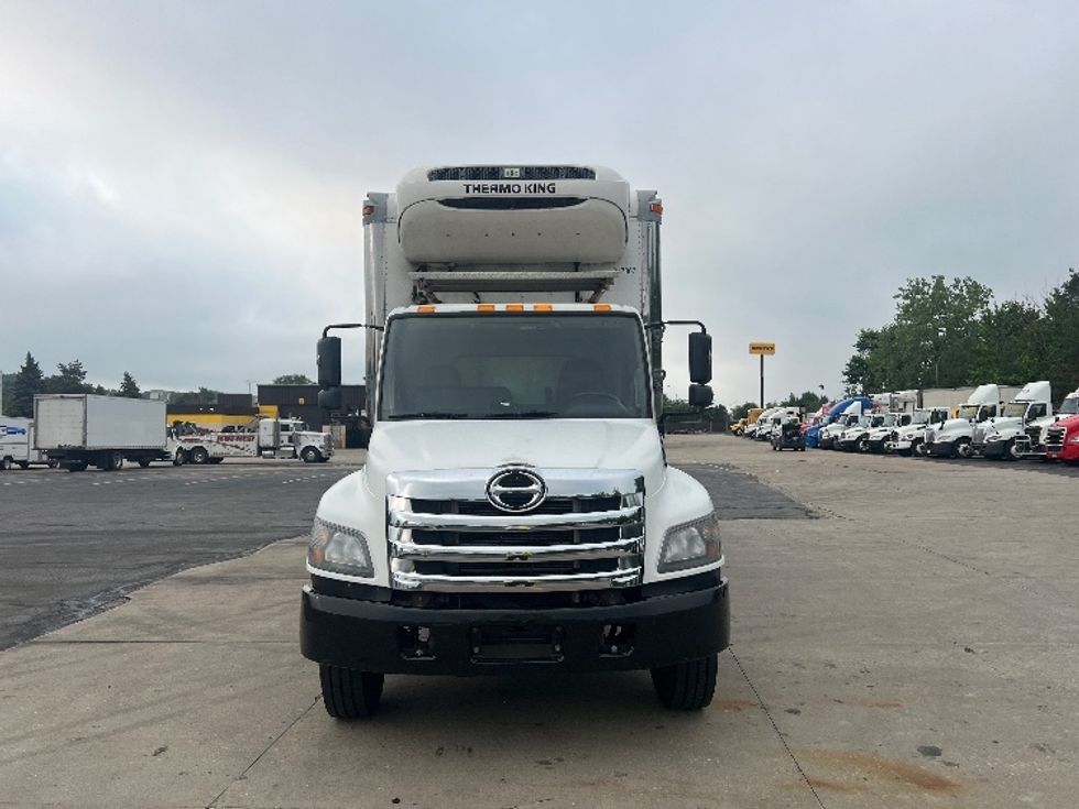 Refrigerated Truck-Light and Medium Duty Trucks-Hino-2020-338-Akron-OH-219,361\n\t\tmiles-$ 43,500 - Image 2