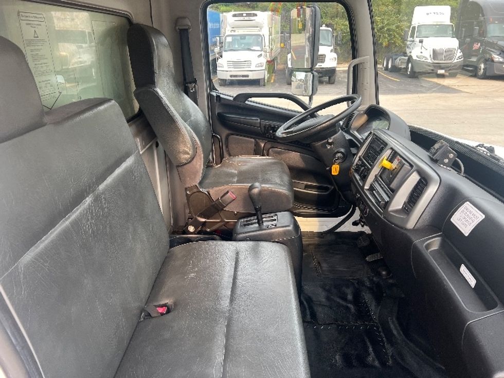 Refrigerated Truck-Light and Medium Duty Trucks-Hino-2020-338-Akron-OH-219,361\n\t\tmiles-$ 43,500 - Image 22