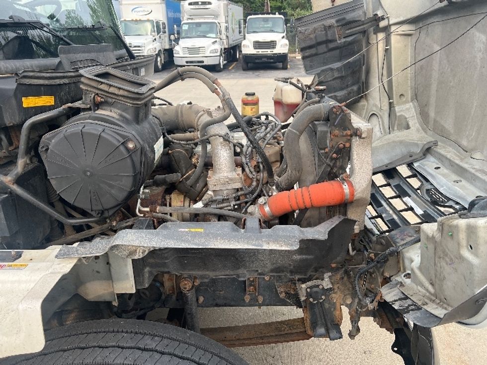 Refrigerated Truck-Light and Medium Duty Trucks-Hino-2020-338-Akron-OH-219,361\n\t\tmiles-$ 43,500 - Image 23
