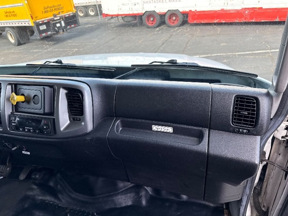 Refrigerated Truck-Light and Medium Duty Trucks-Hino-2020-338-Baltimore-MD-218,087\n\t\tmiles-$ 42,000 - Image 21