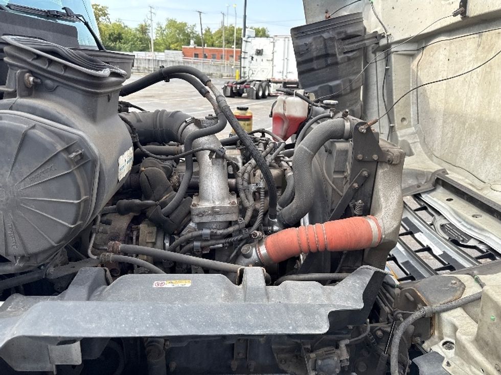 Refrigerated Truck-Light and Medium Duty Trucks-Hino-2020-338-Baltimore-MD-218,087\n\t\tmiles-$ 42,000 - Image 23