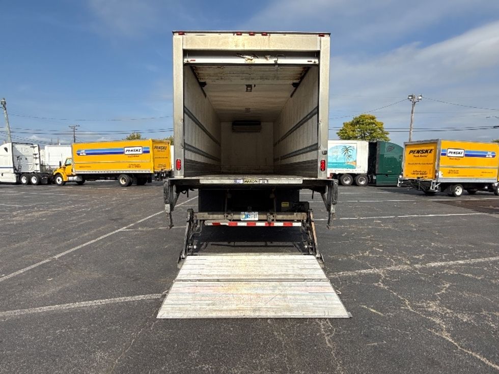 Refrigerated Truck-Light and Medium Duty Trucks-Hino-2020-338-Baltimore-MD-218,087\n\t\tmiles-$ 42,000 - Image 9