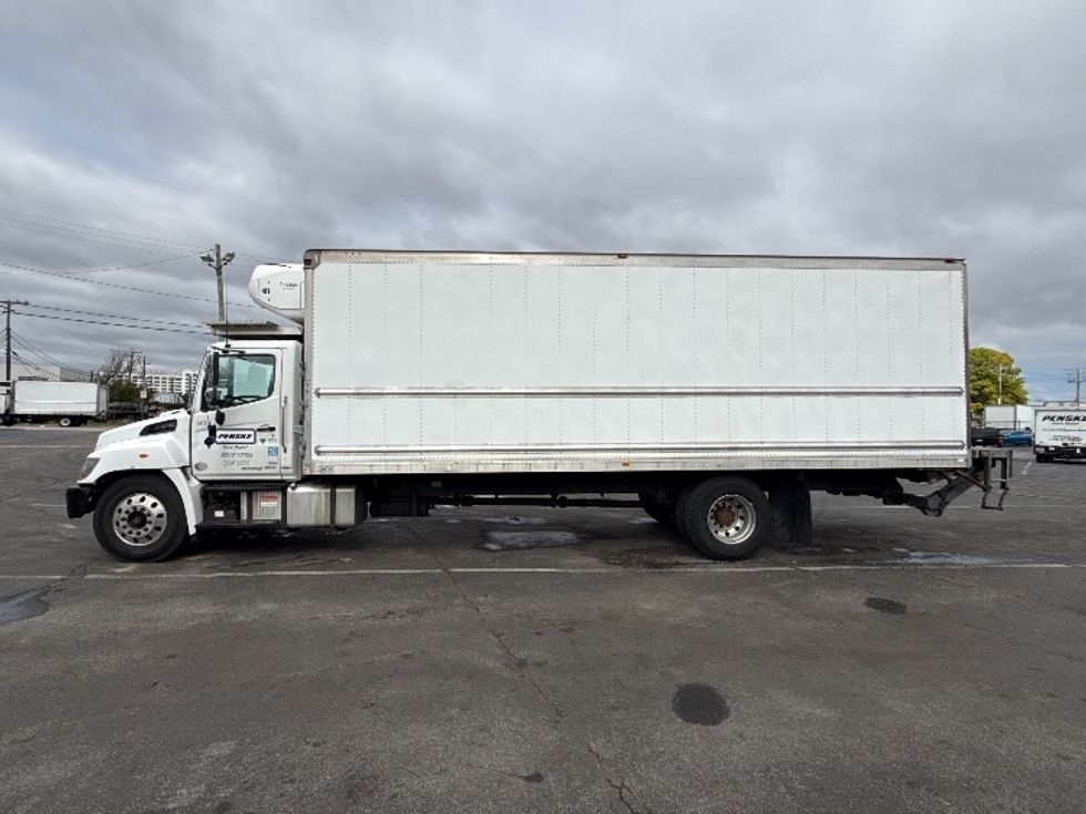 2020 Hino Conventional Type Truck Single Cab photo 4