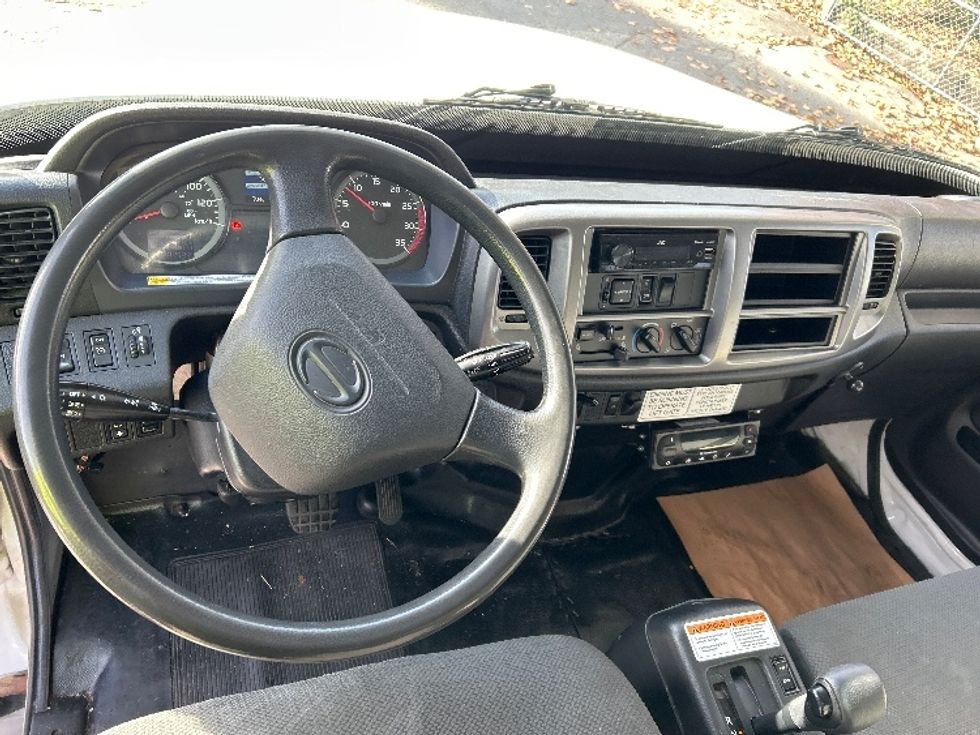 Refrigerated Truck-Light and Medium Duty Trucks-Hino-2020-338-Burnaby-BC-282,020\n\t\tkm-$ 81,250 - Image 15