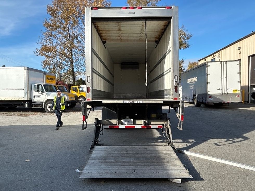 Refrigerated Truck-Light and Medium Duty Trucks-Hino-2020-338-Burnaby-BC-282,020\n\t\tkm-$ 81,250 - Image 9