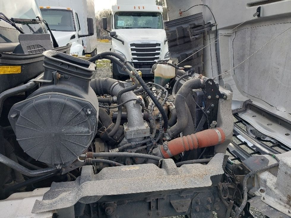 Refrigerated Truck-Light and Medium Duty Trucks-Hino-2020-338-Delta-BC-165,140\n\t\tkm-$ 91,500 - Image 24