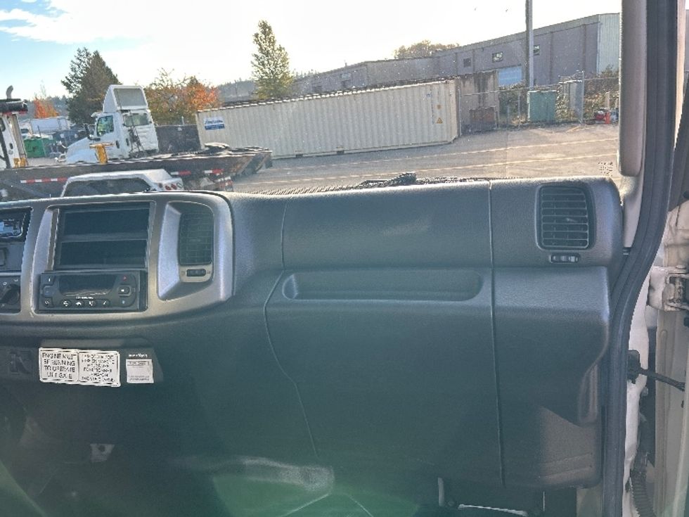 Refrigerated Truck-Light and Medium Duty Trucks-Hino-2020-338-Delta-BC-189,295\n\t\tkm-$ 93,000 - Image 20