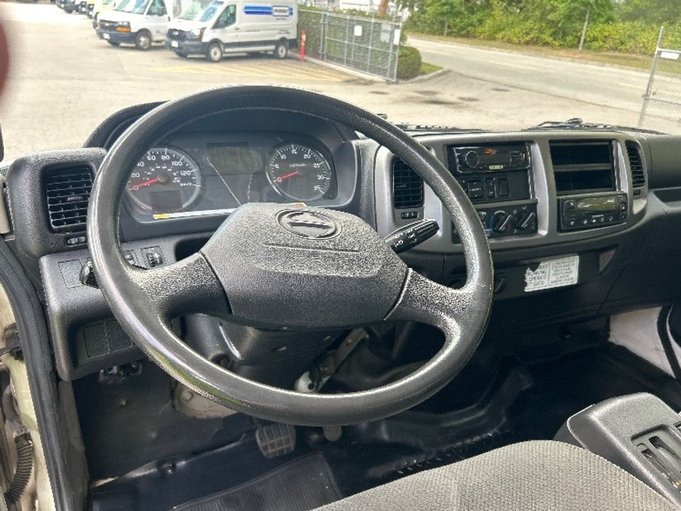 Refrigerated Truck-Light and Medium Duty Trucks-Hino-2020-338-Delta-BC-191,256\n\t\tkm-$ 83,250 - Image 17